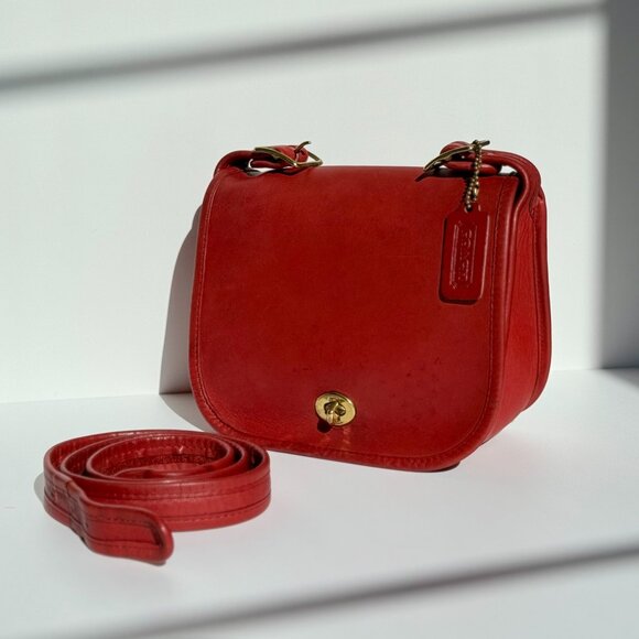 SOLD Vintage Coach Red Small Shoulder Bag 9530 - Picture 3 of 14